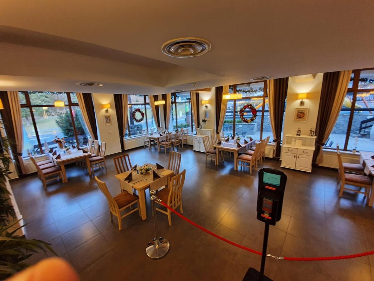 Hotel Escalade Poiana Brasov Εξωτερικό φωτογραφία