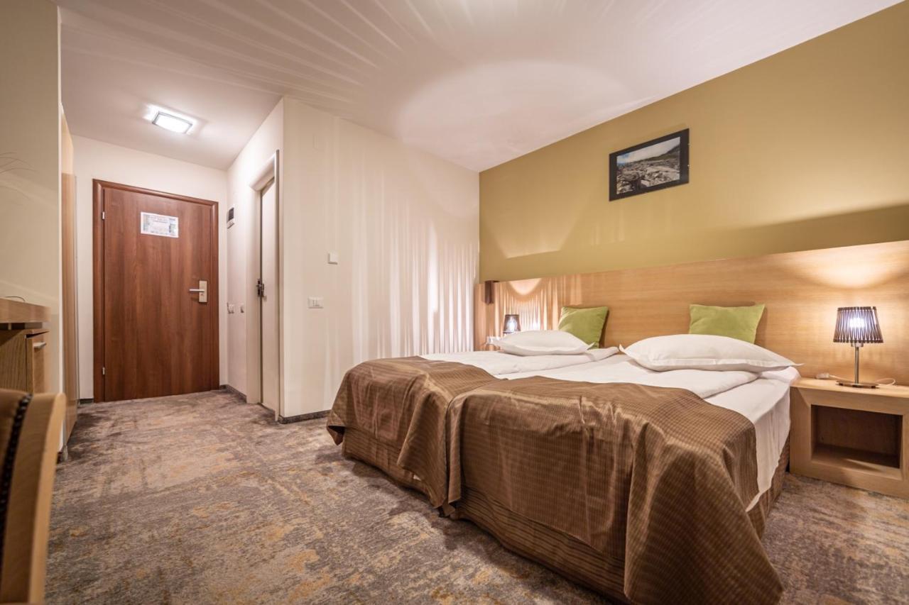 Hotel Escalade Poiana Brasov Εξωτερικό φωτογραφία